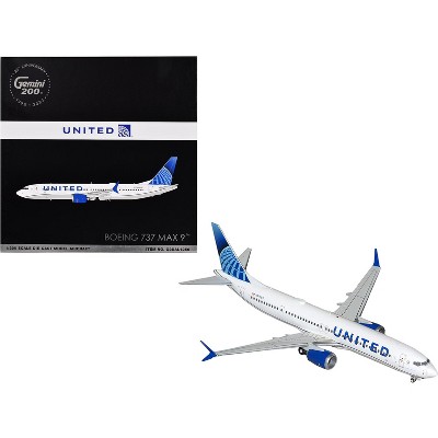 Boeing 737 MAX 9 Commercial Aircraft "United Airlines" White with Blue Tail "Gemini 200" 1/200 Diecast Model by GeminiJets