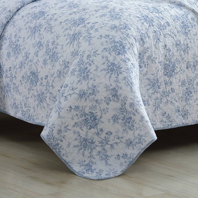 Blue and White Cotton Reversible Floral Quilt Set