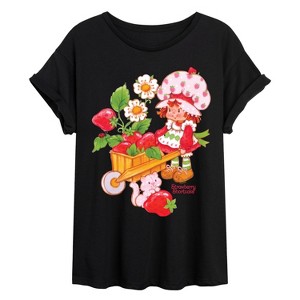 Women's - Strawberry Shortcake - Wheelbarrow And Custard Oversized Graphic T-Shirt - 1 of 4