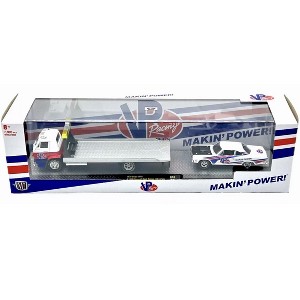 M2 Machines Auto Haulers 1970 Dodge L600 & 1969 Plymouth Road Runner 440 6 Pack - 1 of 2