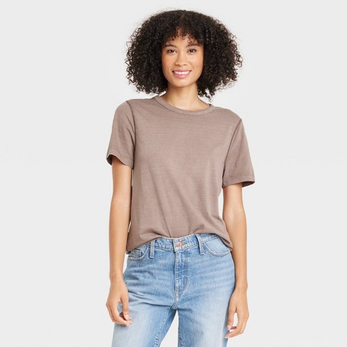 Women's Sensory Friendly Short Sleeve T-Shirt - Universal Thread™ - image 1 of 3