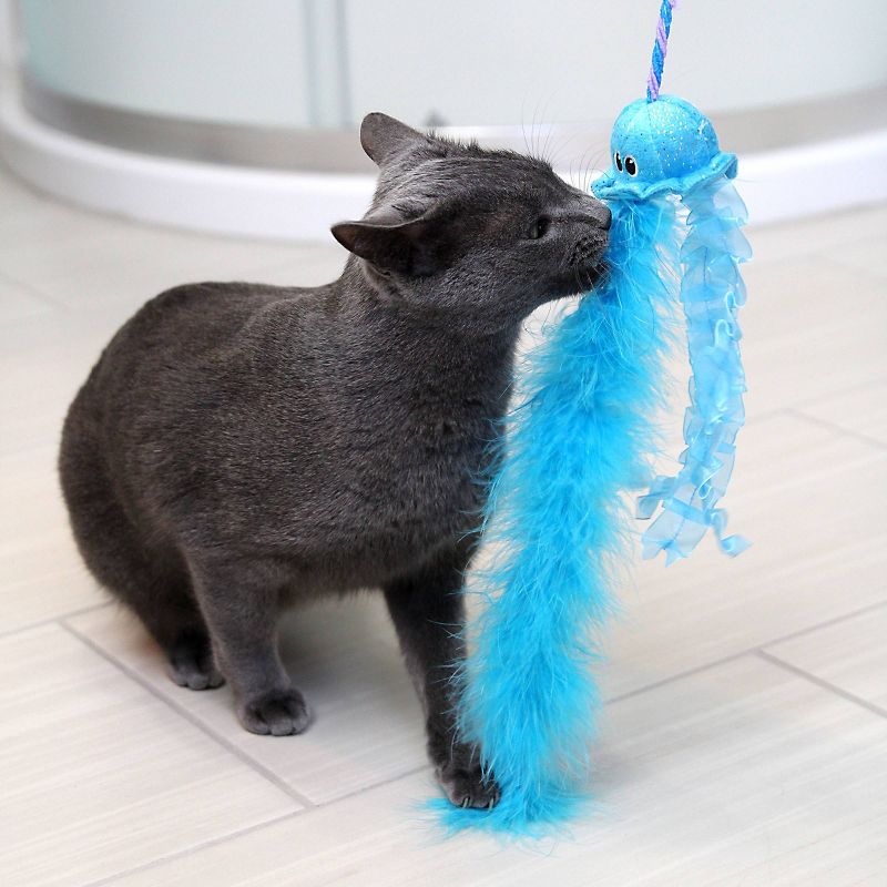 Quirky Kitty Jiggling Jellyfish Wand Cat Toy - Blue, 5 of 7