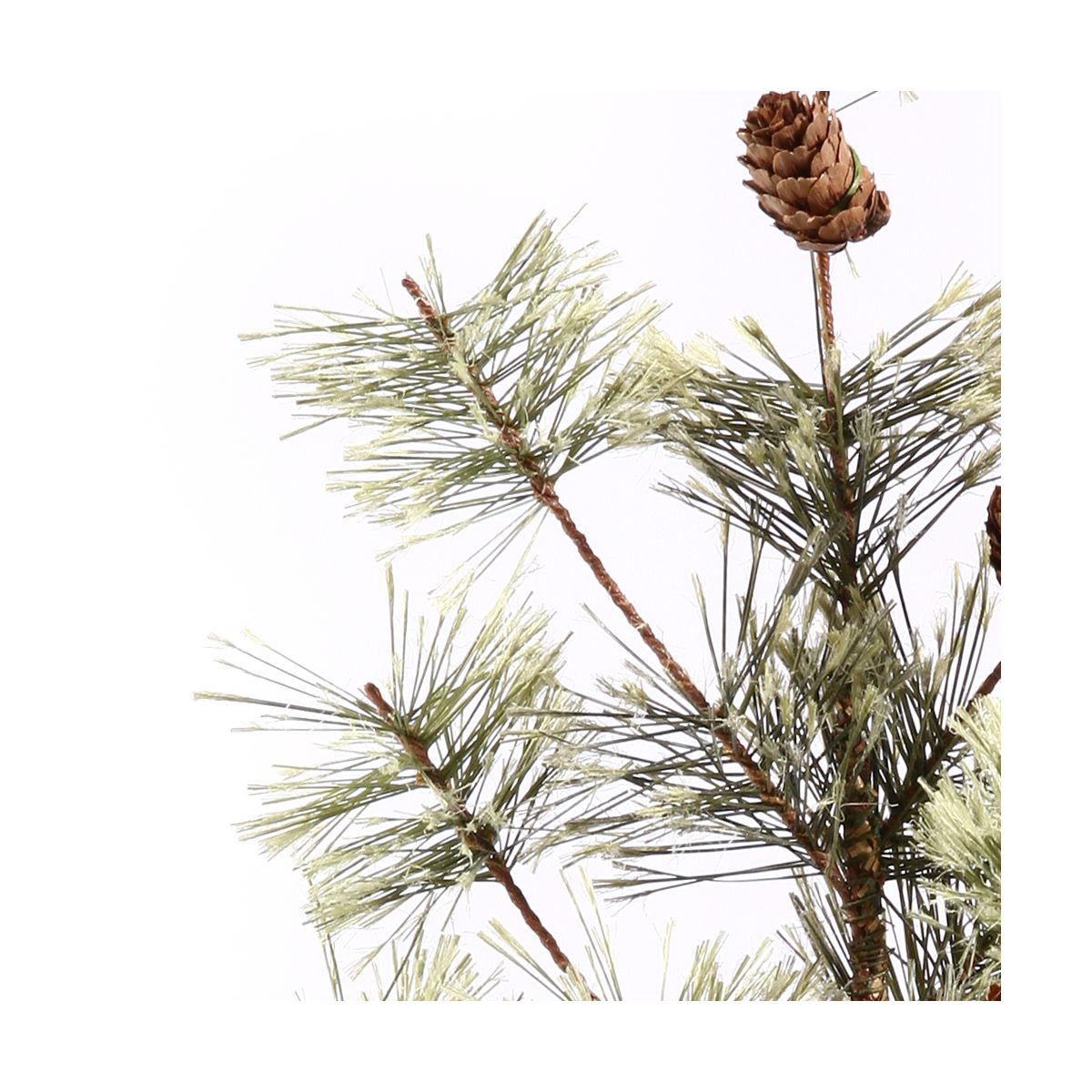 Vickerman Artificial Dakota Pine Garland - thumbnail 2