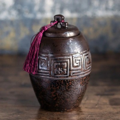 Slickblue Maroon Ceramic Storage Jar with Tassel Lid, 4.25x6.25 in for Kitchen Use — фото 2