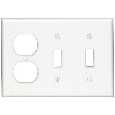 Leviton White 3 Gang Thermoset Plastic Duplex/toggle Wall Plate 1 Pk ...