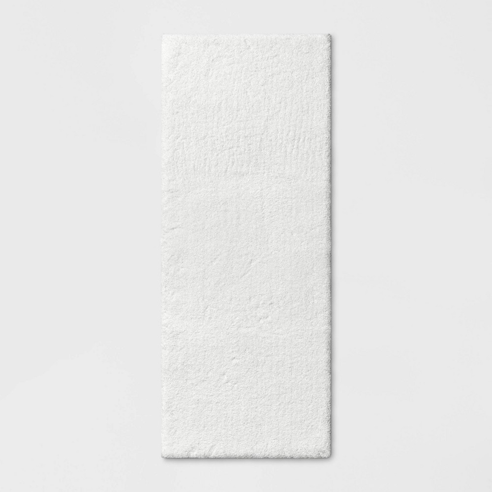 24inx60in Bath Rug White - Threshold Signature™