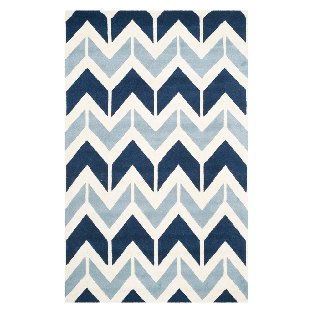 5'x8' Chevron Area Rug Blue - Safavieh