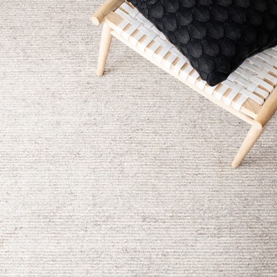 Gray Hand-Tufted Wool and Viscose 4' x 6' Area Rug