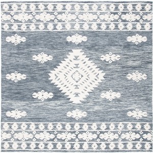 Aspen APN550 Hand Tufted Indoor Rugs - Safavieh - 1 of 4