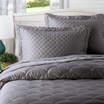 Luxurious King Charcoal Reversible Quilted Velvet and Satin Blanket