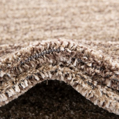 Reversible Easy-Care Tufted Rug in Light Brown - 7' x 10'