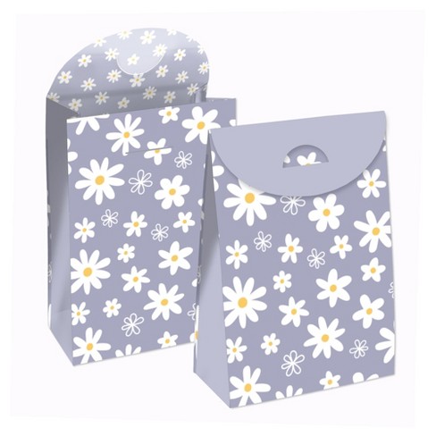 Juvale 12-pack Jewelry Gift Boxes With Lids - Lily Flower Small Cardboard Gift  Box For Necklace Packaging Bulk (3.5x2.2x1.2 In) : Target