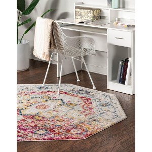 Unique Loom  Madeline Vintage Jackson Area Rug - 1 of 4