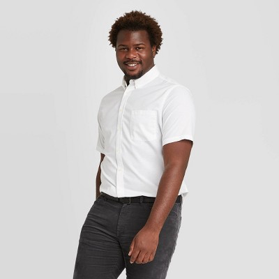 Men's Big & Tall Standard Fit Stretch Poplin Short Sleeve Button-Down Shirt - Goodfellow & Co™