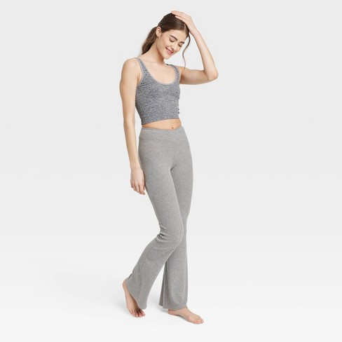 Women's Cozy Ribbed Crossover Waistband Flare Legging Pants - Colsie™  Heathered Gray M