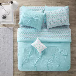 Aqua Kara Comforter and Sheet Set (Twin)