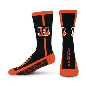 NFL Cincinnati Bengals Rise Up Crew Socks: Logo Pattern, Cushioned Heel & Toe - 1 of 3
