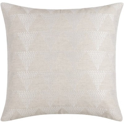 Mark & Day Delontae Traditional Throw Pillow