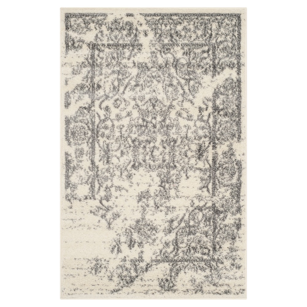 Addaneye Accent Rug - Ivory/Silver (2'6inx4') - Safavieh