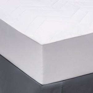 Machine Washable Quilted Mattress Pad - Room Essentials™ - 1 of 3