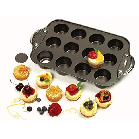 Cuisinart Chef's Classic 24 Cup Non-stick Two-toned Mini Muffin Pan -  Amb-24mmp : Target