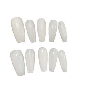 Hachikiko Pure Snow White Matte Press-On Nails - Timeless & Elegant False Nails for Versatile Styling - 1 of 4