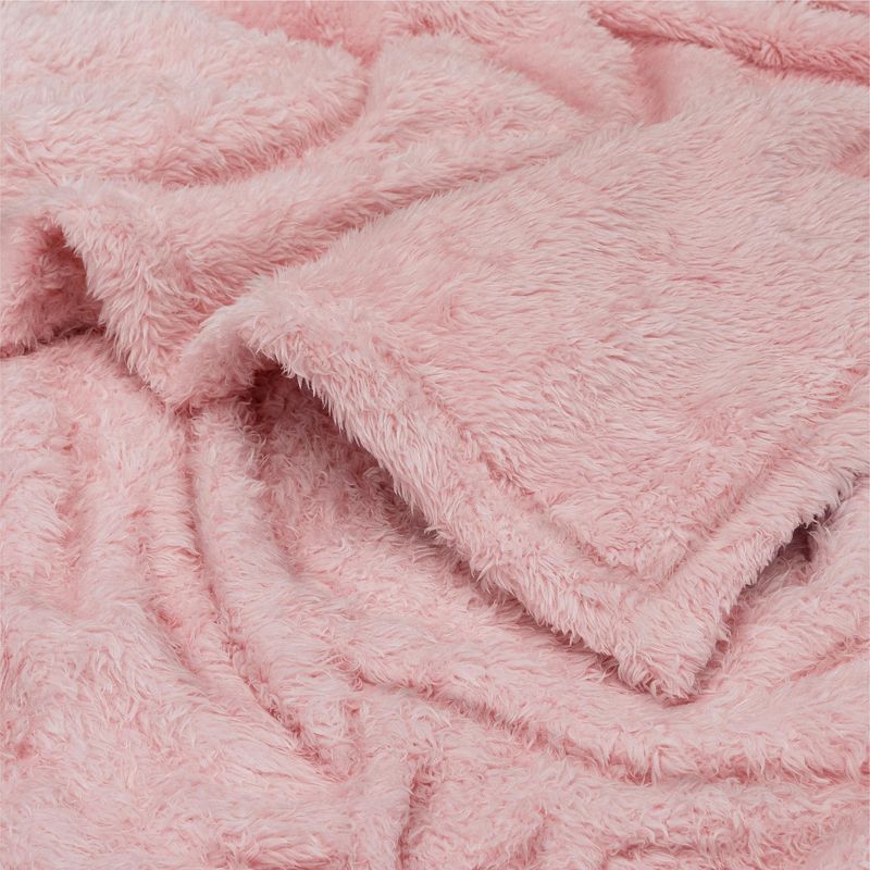 PAVILIA Plush Throw Blanket for Couch Bed, Faux Shearling Blanket and Throw for Sofa Home Decor, 4 of 10