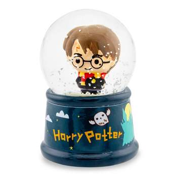 Silver Buffalo Harry Potter Chibi Mini Light-Up Snow Globe | 2.5 Inches Tall