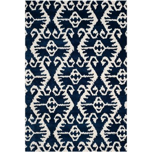 Wyndham WYD323 Hand Tufted Area Rug  - Safavieh - 1 of 4