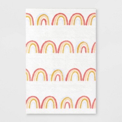 4'x5'6" Printed Rainbow Tufted Kids' Rug - Pillowfort™