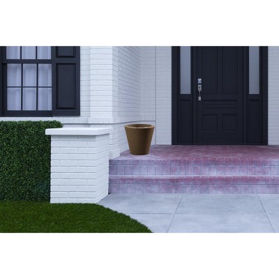 Mocha Round Heavy-Duty Plastic Indoor/Outdoor Planter Pot