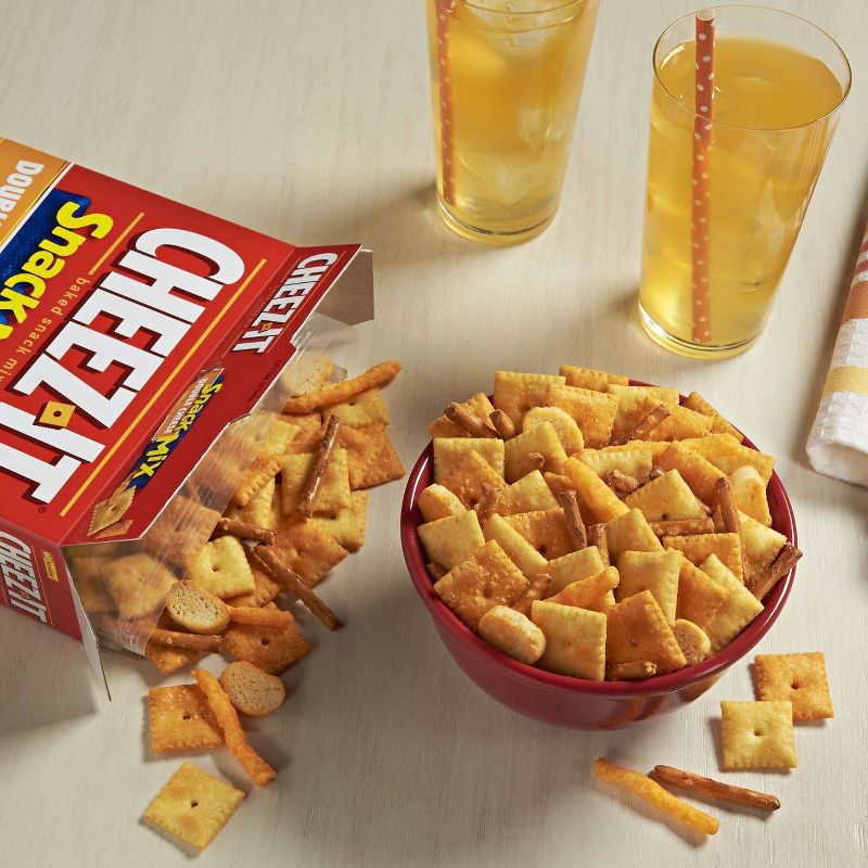 Cheez-It Double Cheese Baked Snack Mix - 9.75oz, 3 of 4