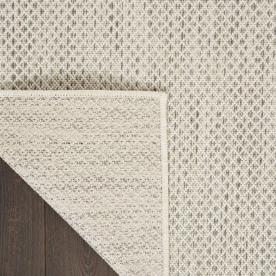 Ivory Silver Geometric Easy Care 8' x 10' Outdoor Rug
