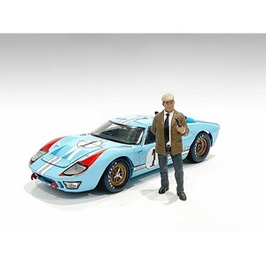 "Race Day 2" Figurine III for 1/24 Scale Models by American Diorama - 1 of 3