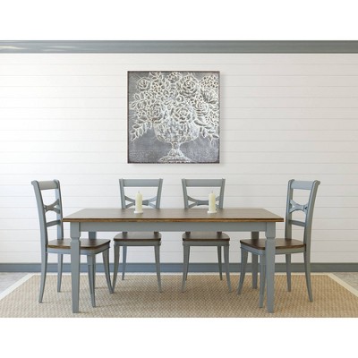 Distressed Antique White Metal Floral Bouquet Wall Décor