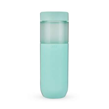 HOST Revive Water Bottle with Ergonomic Cut Out Soft Silicone Sleeve and  Carrying Handle, Dishwasher Safe 16 Oz Mint Set of 1 – Host