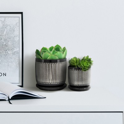 Maggift Planters Vertical Lines Planter with Saucer, Decorative Plant Pots for Living Room, Garden, Balcony, Home Decor, Black 10"*10"*10"