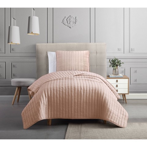 Riverbrook Home 3pc Full/Queen Moonstone Quilt Bedding Set Light Pink: Polyester, Machine Washable, Includes Shams