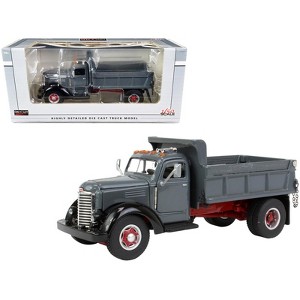 International KB-8 Truck Gray and Black with Dump Body 1/50 Diecast Model by Speccast - 1 of 3
