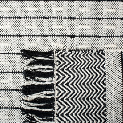 Ivory and Black Handwoven Wool Cotton Area Rug 3' x 5'