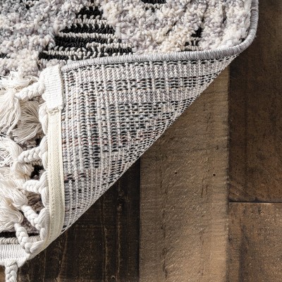 Braided Square Gray Geometric Easy Care Area Rug, 6' 7" x 9'