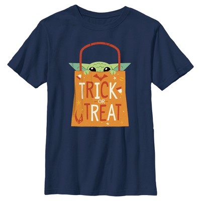 Boy's Star Wars The Mandalorian Halloween Grogu Trick or Treat Bag  T-Shirt - Navy Blue - Small