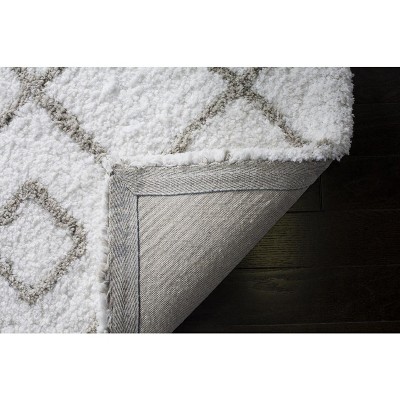 Ivory and Silver Geometric Hand-Tufted Shag Area Rug 8' x 10'