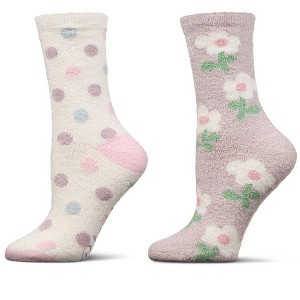 MeMoi Women's 2 Pair Pack Aloe Infused Non-Skid Spa Socks - 1 of 3
