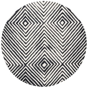 Ebony EBN150 Hand Tufted Indoor Rugs - Safavieh - 1 of 4