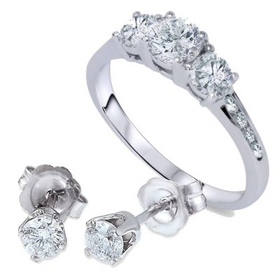 Pompeii3 1 1/2ct 3 Stone Diamond Ring & Matching Studs 14K White Gold