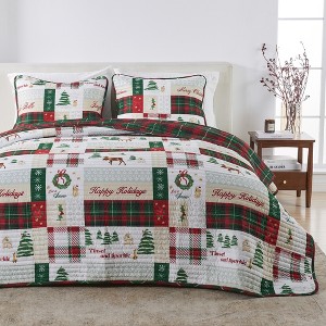 Cheerful Holiday Reversible Quilt Set with Shams - Great Bay Home - 1 of 4