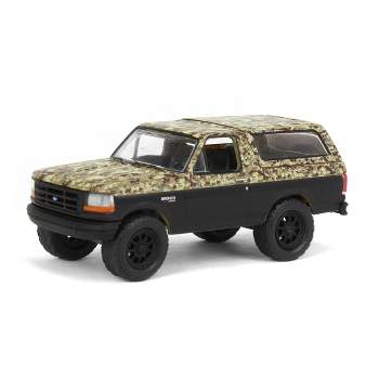 Greenlight Collectibles 1/64 1996 Ford Bronco Lifted, Camo and Black, All-Terrain Series 14, 35250-C