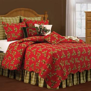 C&F Home Holly Red Quilt