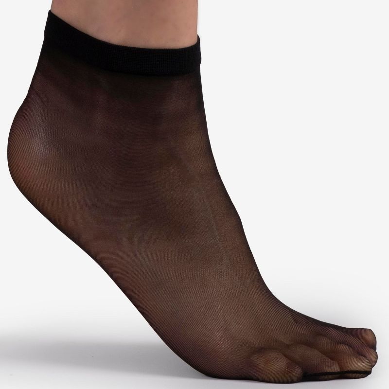 LECHERY Women's Matte Silky Sheer 15 Denier Socks (1 Pair), 3 of 5